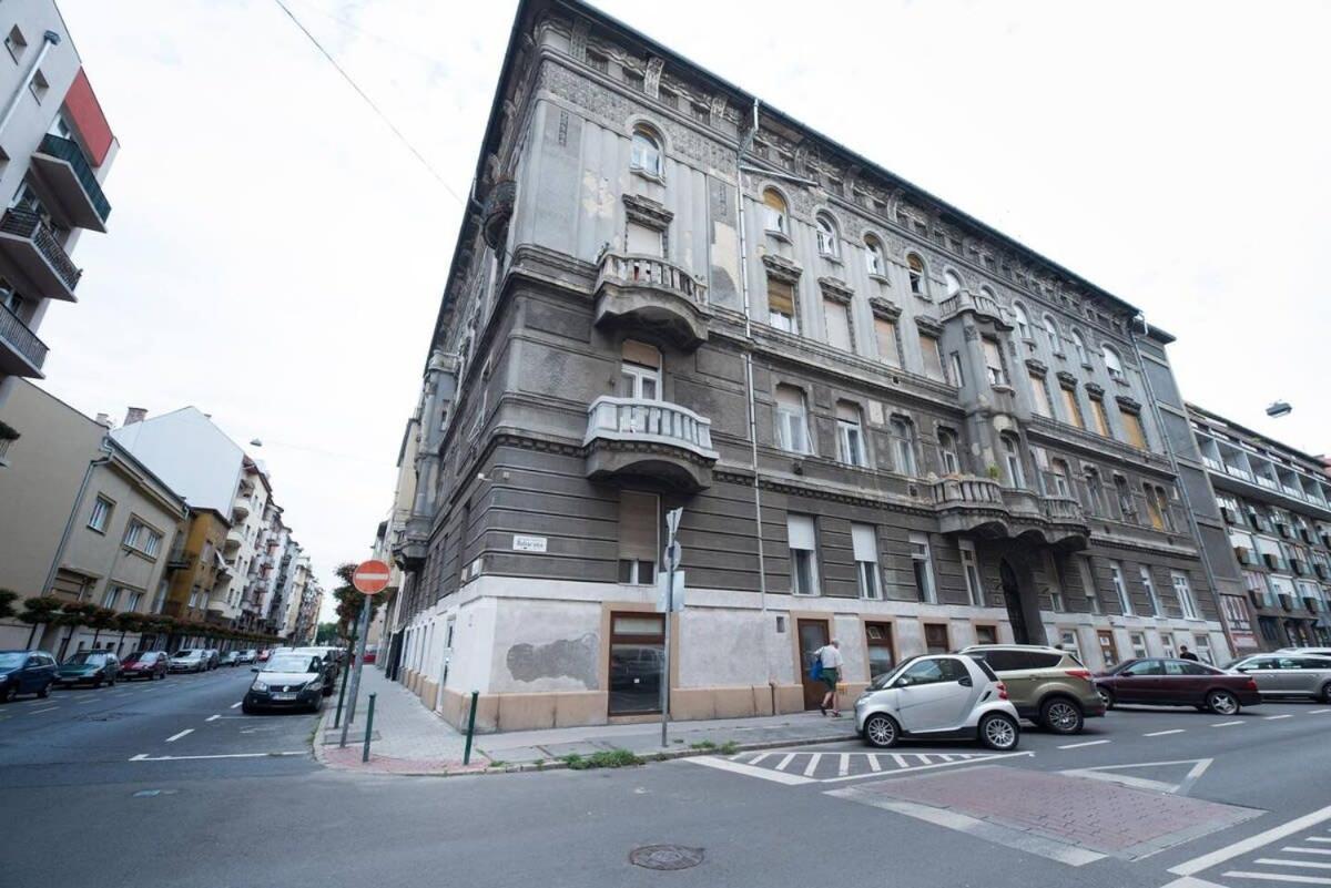 Brand New And Modern Appartamento Budapest